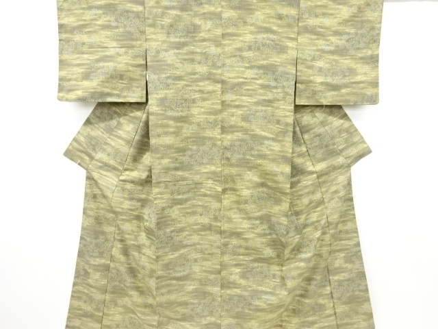 霞に花模様織り出し西陣お召着物